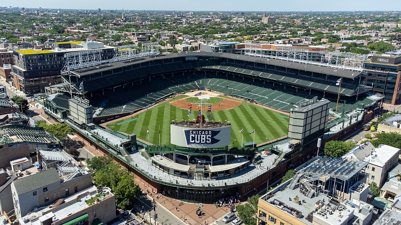 Wrigley Field Chicago ivy outfield wall